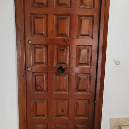 Apartman Diputacion 25 *